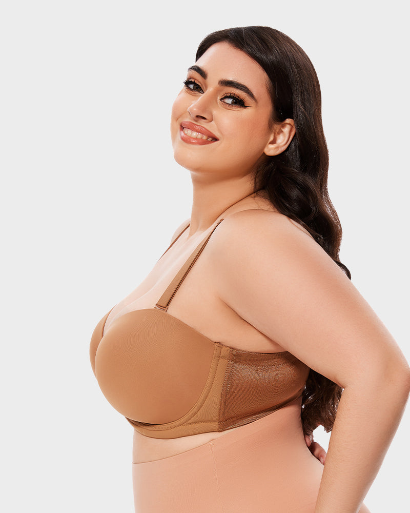 Soutien-gorge à armatures polyvalent avec bonnets moulés et bretelles amovibles